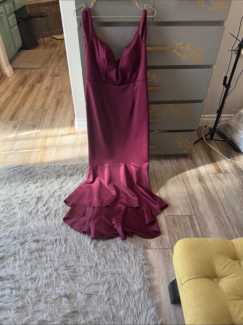 Sleeveless Burgundy Mermaid Maxi Dress with Flounce Hem